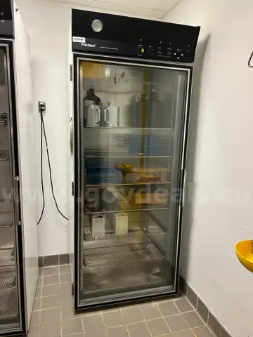 Lot of (4) Various Incubators