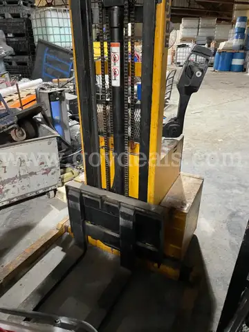 Big Joe Fork Lift