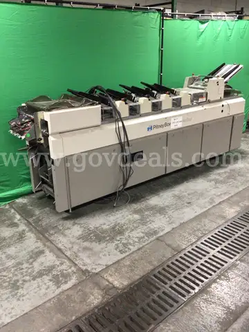 Pitney Bowes Inserter Burster Folder Machine