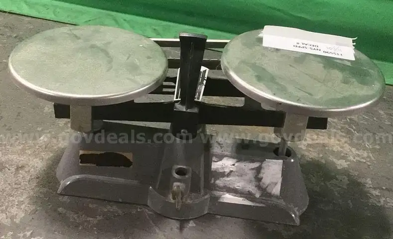 OHAUS Harvard Trip Balance Laboratory Scale