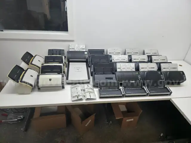 Pallet of 21x Fujitsu Scanners fi-7160 / fi-7260 / ScanSnap / fi-6130Z &#x2013; Tested