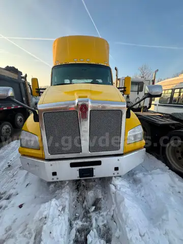 2020 Kenworth T880
