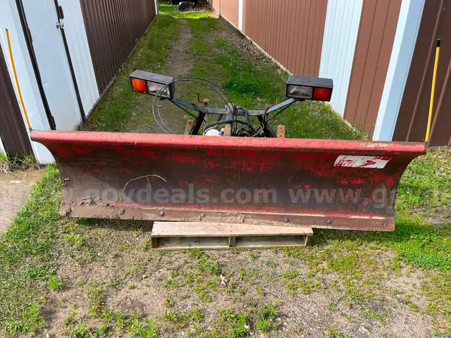 Western 7&#x27;6&#x22; Plow
