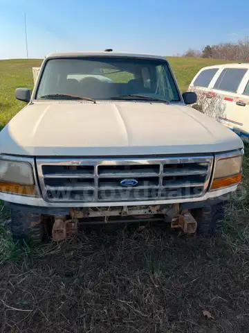1996 Ford Bronco XL