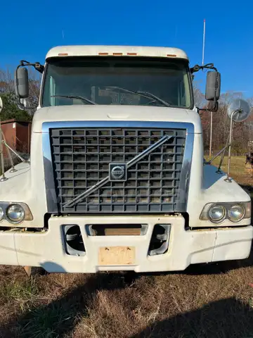 2006 Volvo VHD