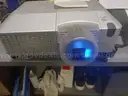 MULTIMEDIA PROJECTOR HITACHI CP HIGH RESOLUTION USED GOOD CONDITION