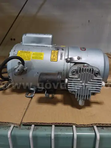 PISTON AIR COMPRESSOR A-C MOTOR M450GX WORKING USEDB GOOD CONDITION