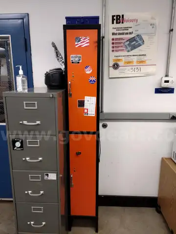 PERSONAL LOCKER