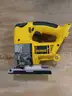 DEWALT MISCELLANEOUS ITEMS WITH ATTACHMENTS USED GOODS WITH NO BATTIERIES