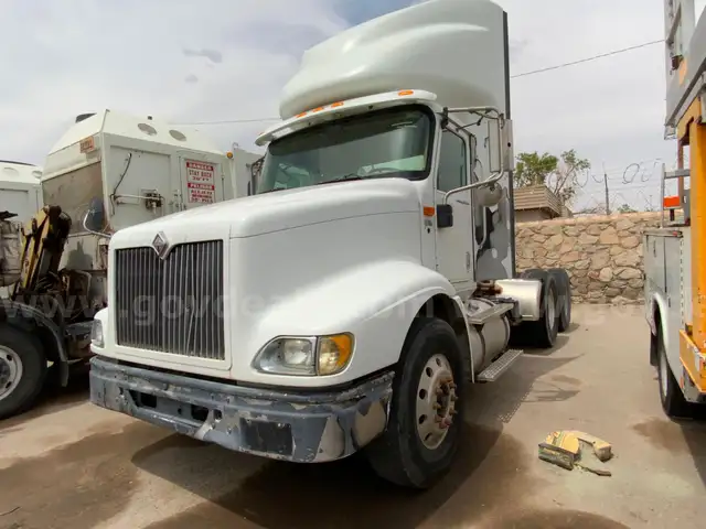 2004 INTERNATIONAL 9200I