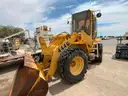 USED  1995   BUCKET LOADER