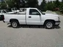 2006 Chevrolet Silverado 1500 W/T: 2WD REGULAR CAB; VORTEC 4800 V8 4.8L  **LOW MILES**