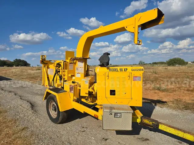 2010 Bandit M90XP Wood Chipper