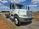 2013 International 4400 5th wheel