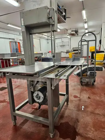 2022 Hobart 1m18 Meat Bandsaw