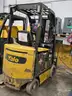2011 Yale ERC0400UAN Forklift W/ Battery Charger