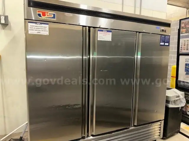 2015 US Refrigeration UM-72F 3 Door Refrigerator