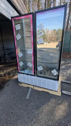 2002 Masterbilt BLG48HD 2 Door Freezer