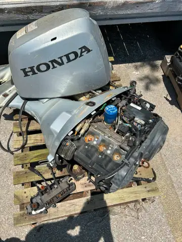 Motor 50 HP Honda Outboard