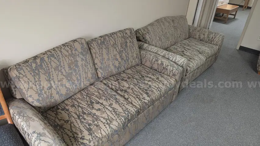 !!!!LOT OF (34) COUCHES!!!!