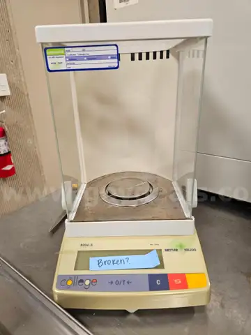 Analytical Balance