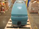 #3905 Tennant 5680 Floor Scrubber