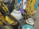 #3946 (22) Broken/Parts only Floor Scrubbers/Buffers/Vacuums