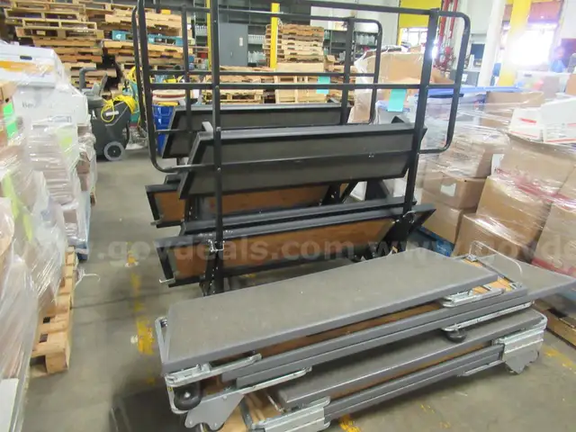 #3954 Used Risers