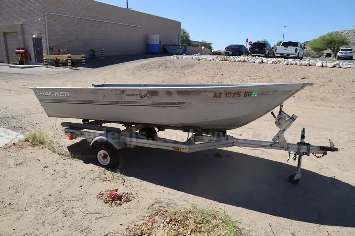 Tracker V-14 Deep V Boat with Ultralight Trailer