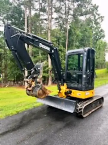 2012 John Deere 35D Excavator With Hydraulic Thumb