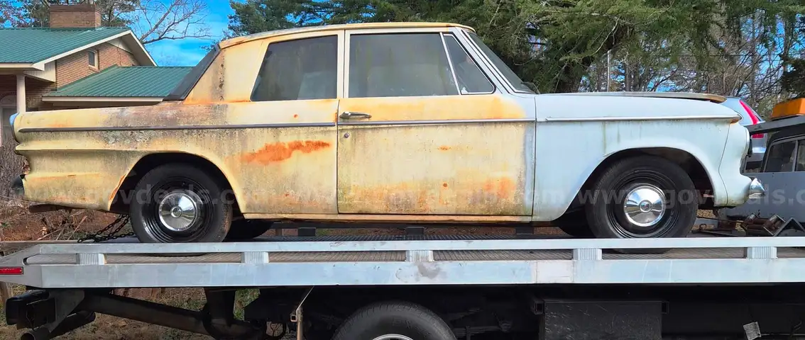 1963 Sudebaker Lark Barn Find!