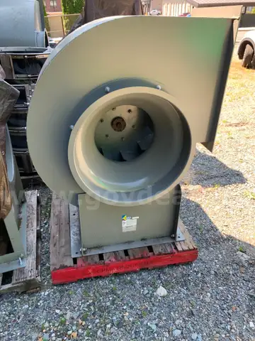 Greenheck BISW Centrifugal Fan - Model 24