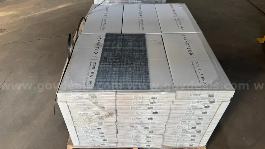 Brand New - Teknoflor HPD 5301-5 Copper Ore Vinyl Tile 2160 sq. ft.