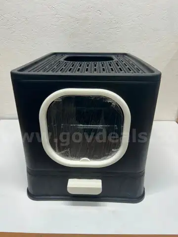 Brand New Foldable Cat Litter Box with Lid - Enclosed Anti-Splash Design, Easy-Clean Drawer &#x26; Scoop - Shipping Available