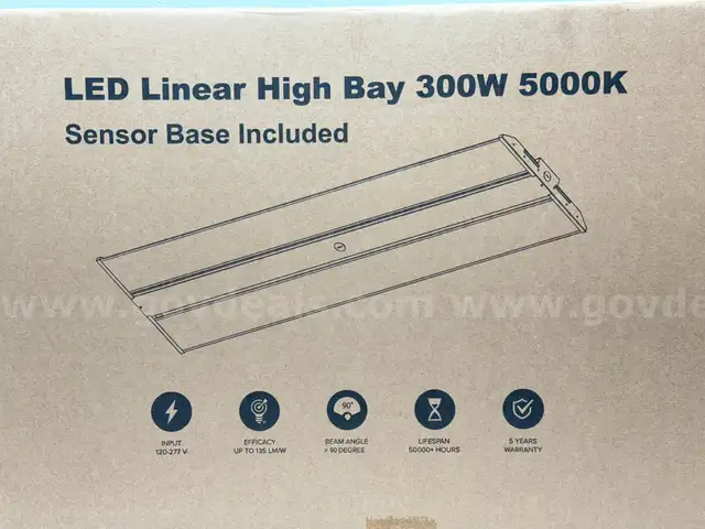 Brand New - 2 PACK - 4ft LED Linear High Bay 300W, 5000K Sensor Base Included, White - Shipping Available