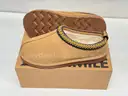 Brand New - Mens Slippers, Chestnut, Size11 - Shipping Available