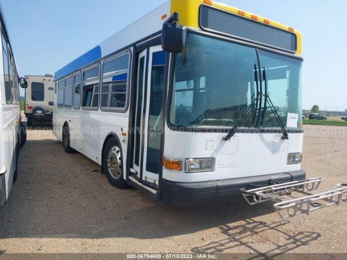 2009 Gillig Low Floor | AllSurplus