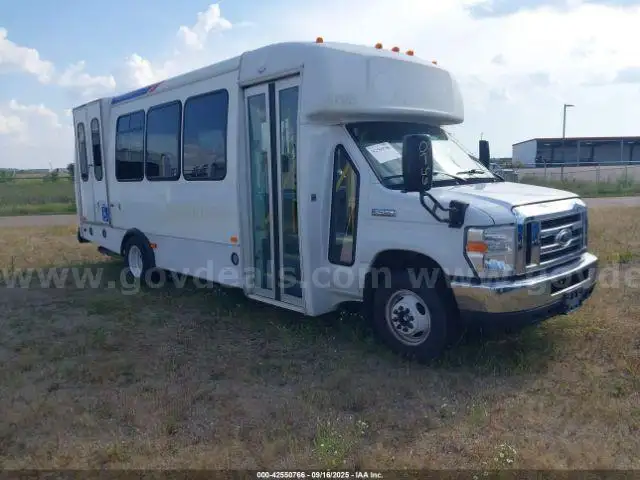 2017 Ford Econoline