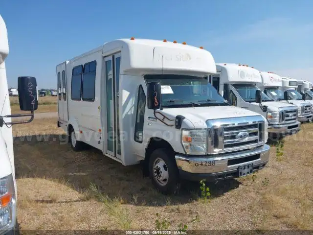 2015 Ford Econoline