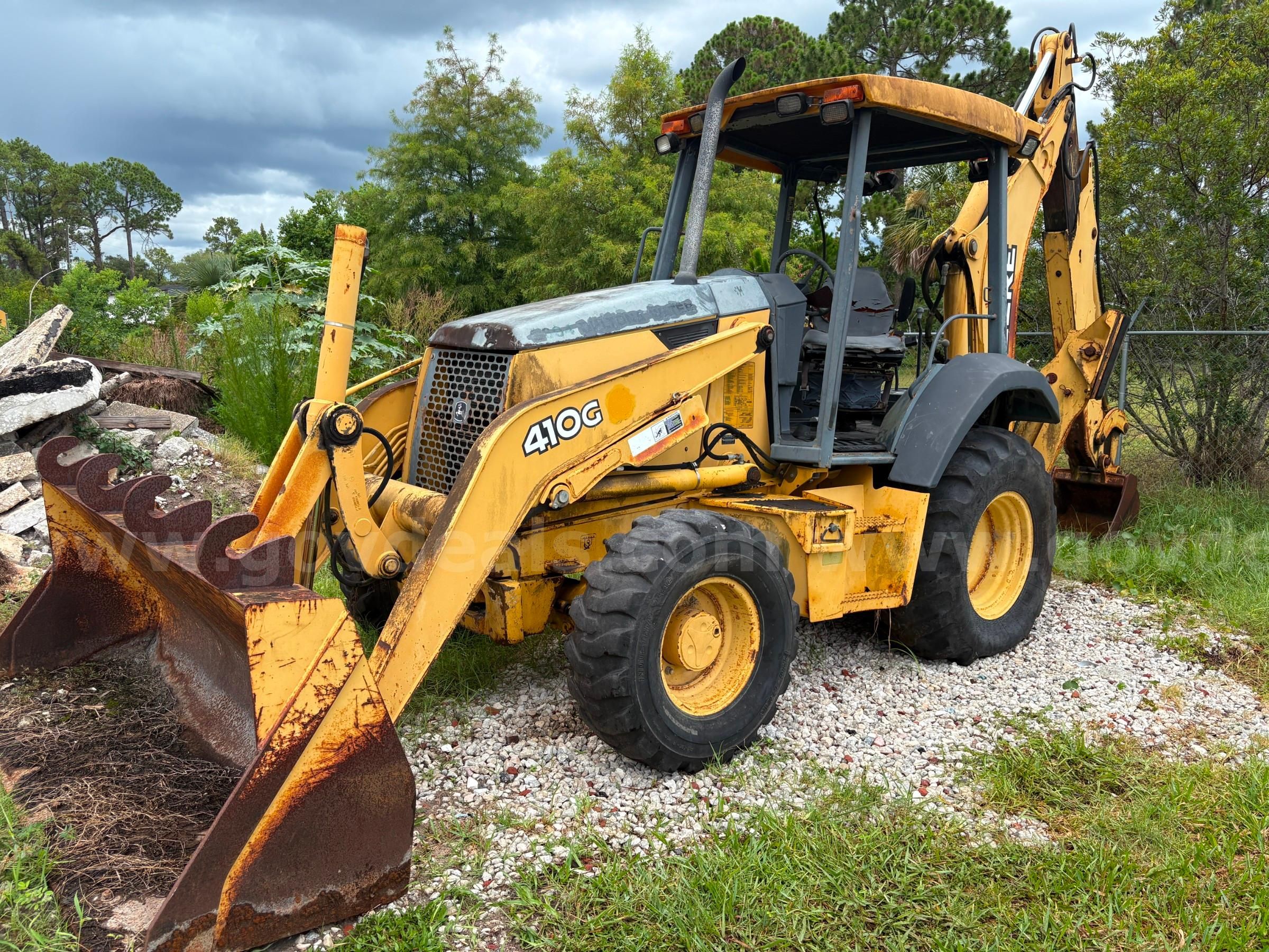 2400_732_9d47bdff-db7e-4584-