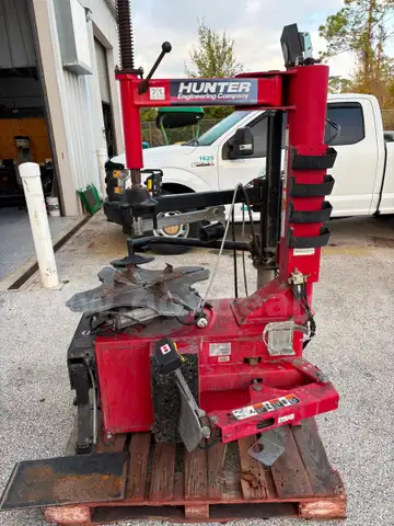 HUNTER TCX53 TIRE CHANGER
