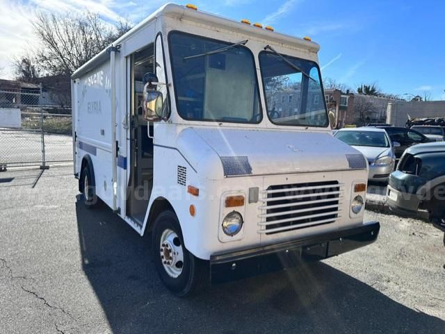 1990 p30 hot sale step van