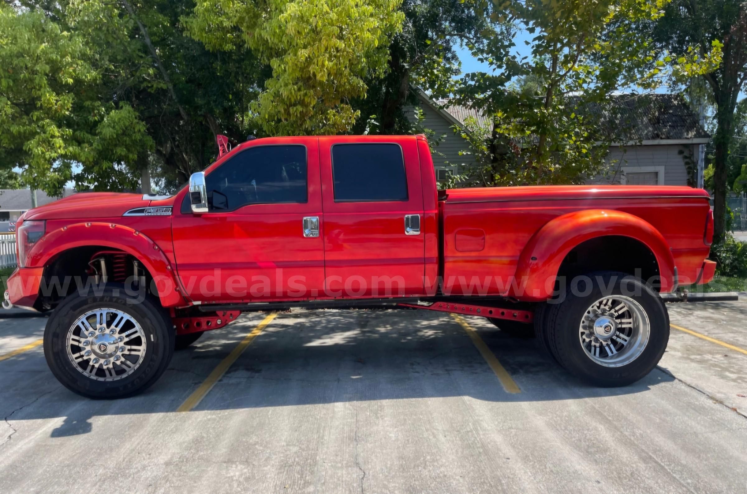 Photo of a 2011 Ford F-350 SD