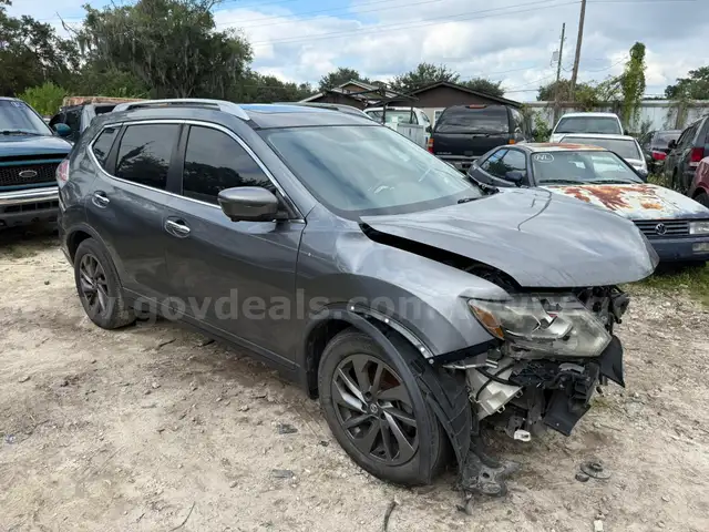 2016 Nissan Rogue SL FWD