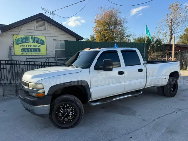 2001 Chevrolet Silverado 3500 Crew Cab 2WD