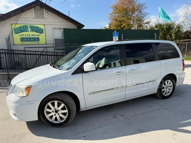 2016 Chrysler Town & Country