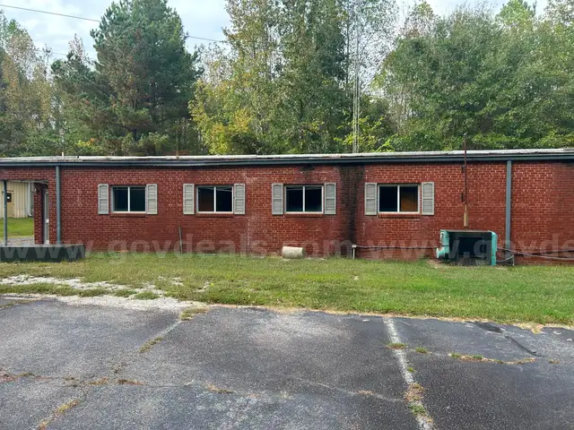 605 McLaurin St, Wadesboro, NC 28170