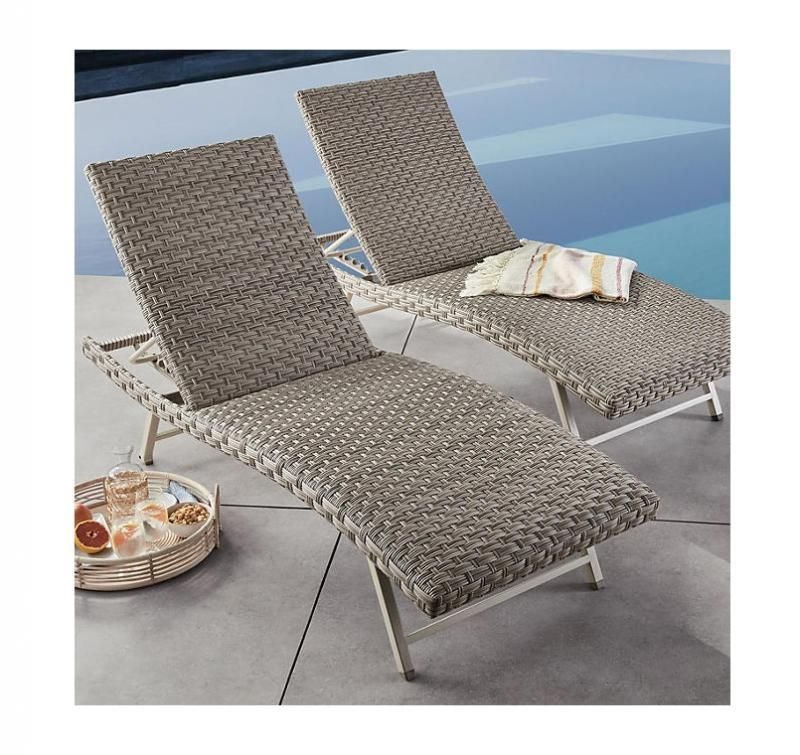 Padded discount wicker chaise