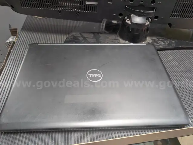 Dell Latitude 5580 Laptop