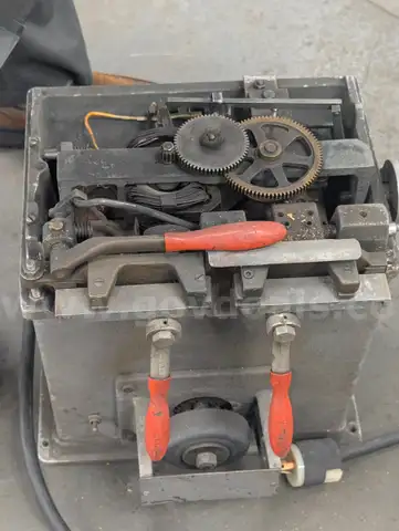 Stryco Bandsaw Blade Welder Model MF1 18 Amps 220 Volts 1 Phase